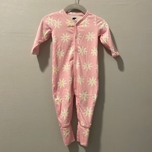 Monica + Andy “Make My Daisy” on the go one-piece